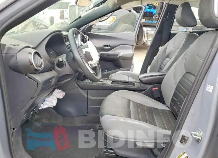 3N1CP5DV3PL491742 Photo# 7