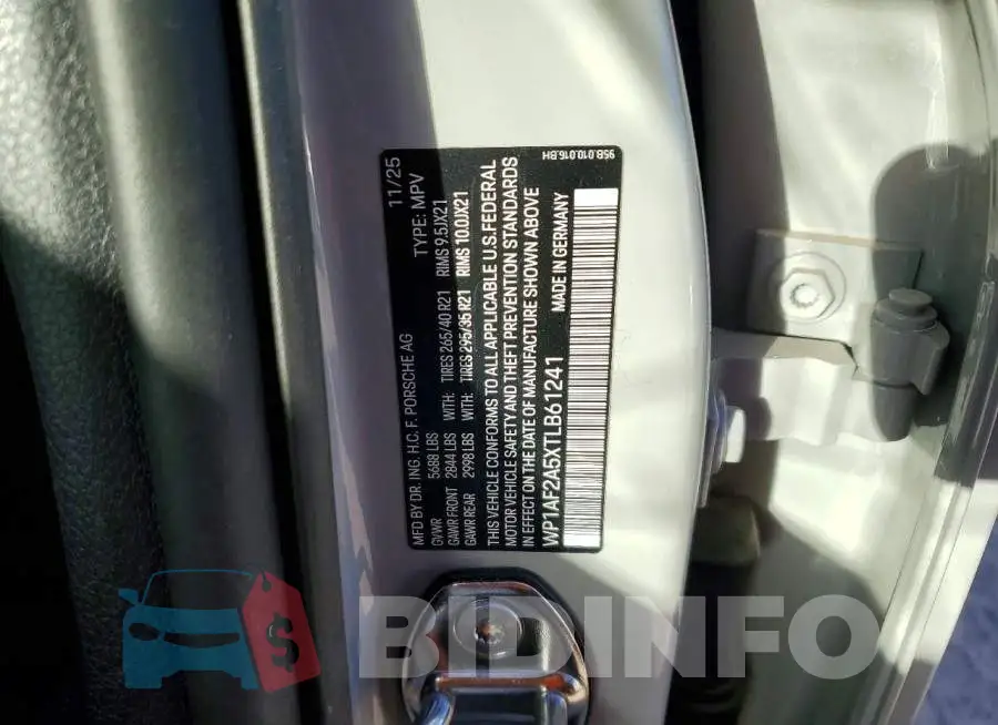 WP1AF2A5XTLB61241 Photo# 13