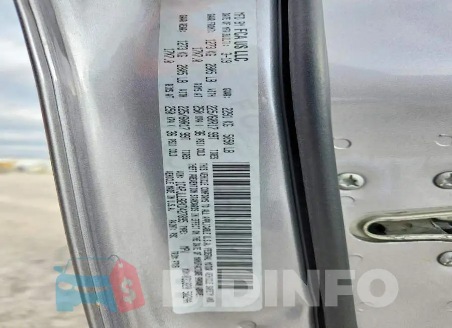 1C4PJLLB2KD427895 Photo# 14