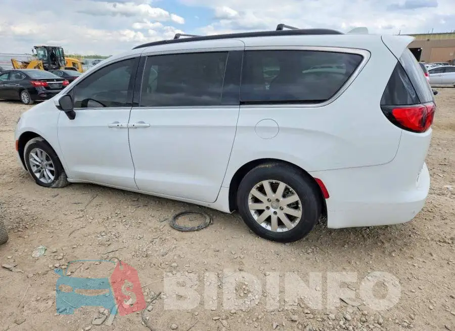 2C4RC1DG8LR182214 Photo# 2
