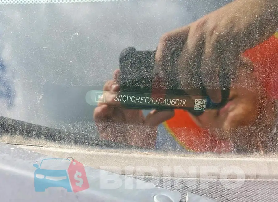 3GCPCREC6JG406018 Photo# 13