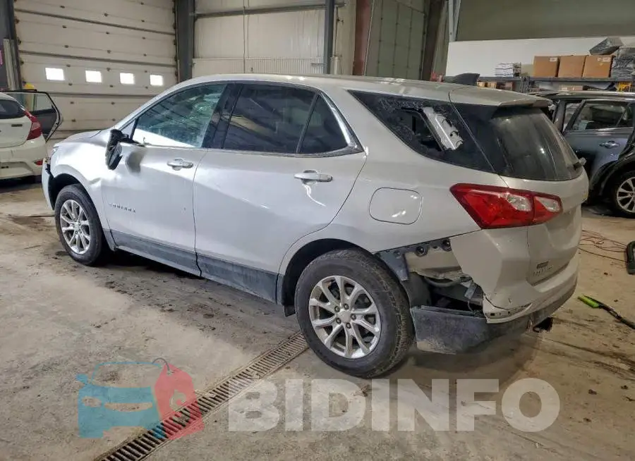 3GNAXTEV6LS729856 Photo# 2