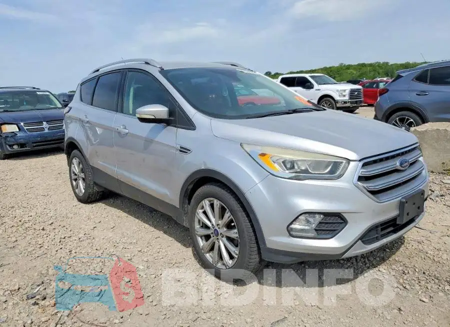 1FMCU9JD4HUD84694 Photo# 4