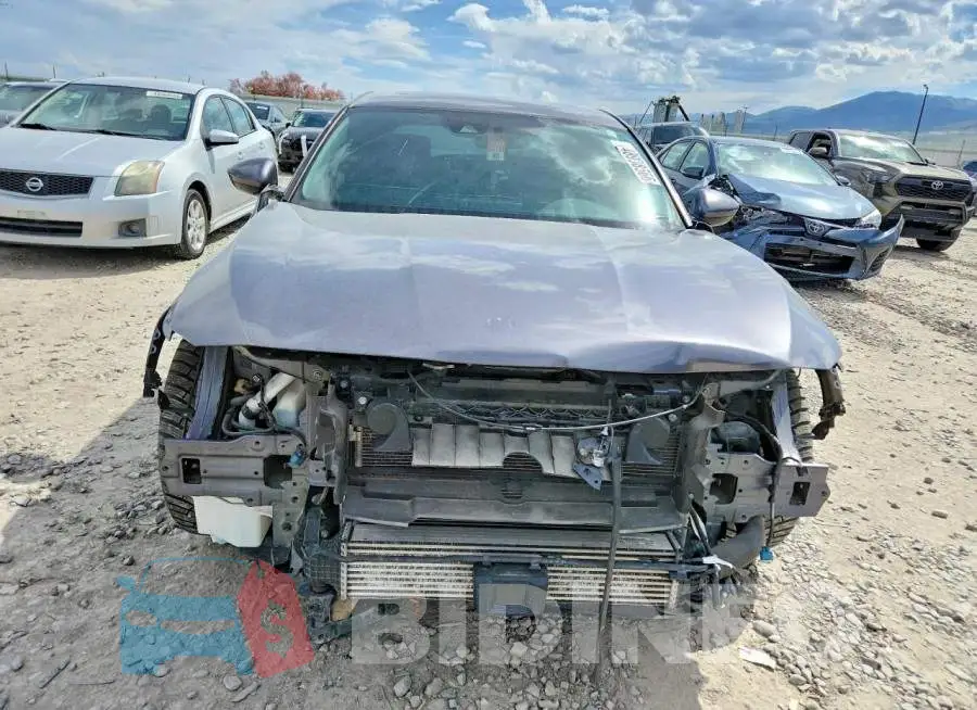1HGCV2F3XKA015213 Photo# 5