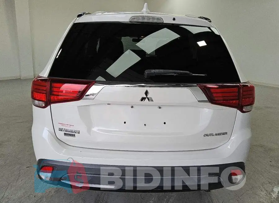 JA4AD3A31JZ044227 Photo# 6