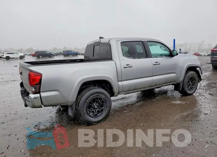 3TMCZ5AN9KM206038 Photo# 3