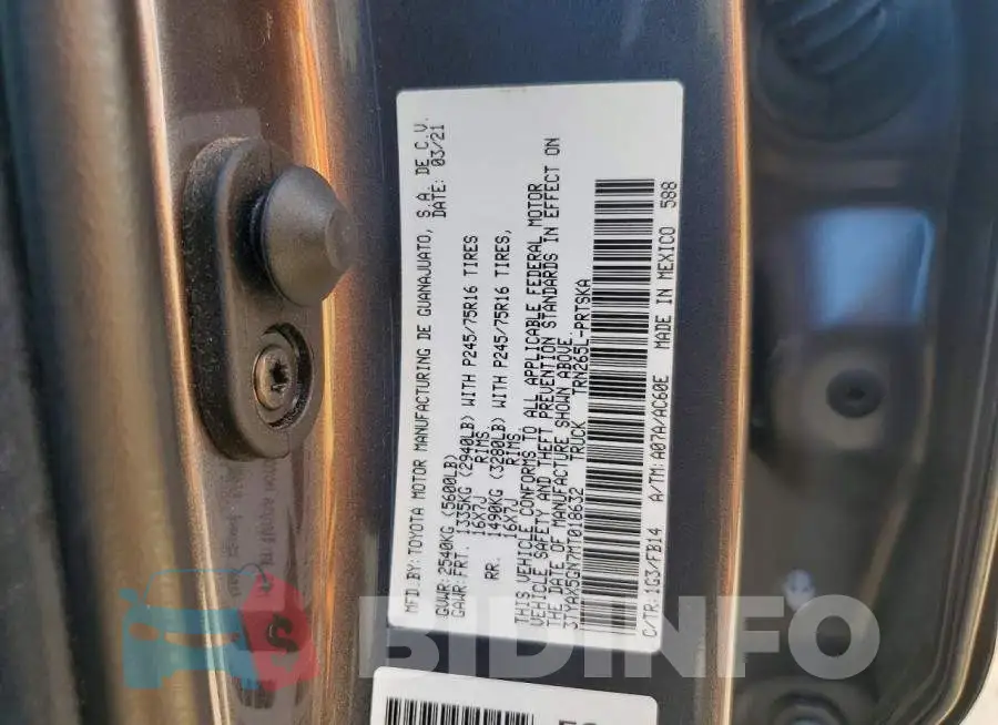 3TYAX5GN7MT018632 Photo# 12