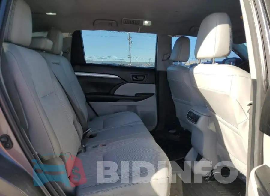 5TDZZRFH4JS271186 Photo# 11
