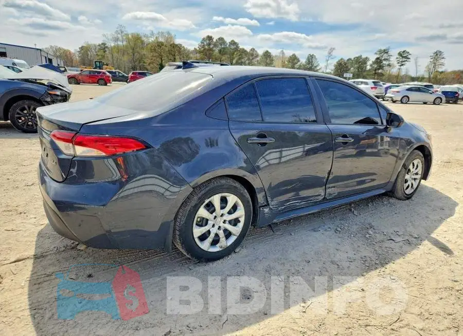 5YFB4MDE8SP272735 Photo# 3