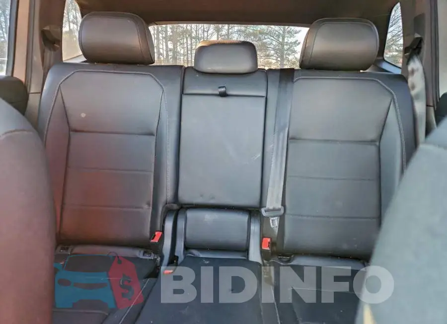 3VV2B7AX8KM009151 Photo# 10