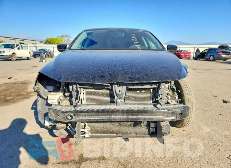 3VW2B7AJ9HM355614 Photo# 5