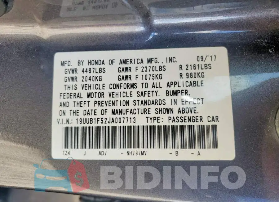 19UUB1F52JA007713 Photo# 12