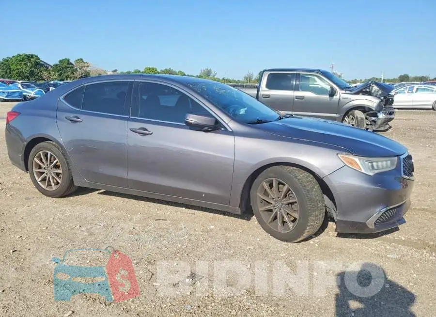 19UUB1F54KA004555 Photo# 4