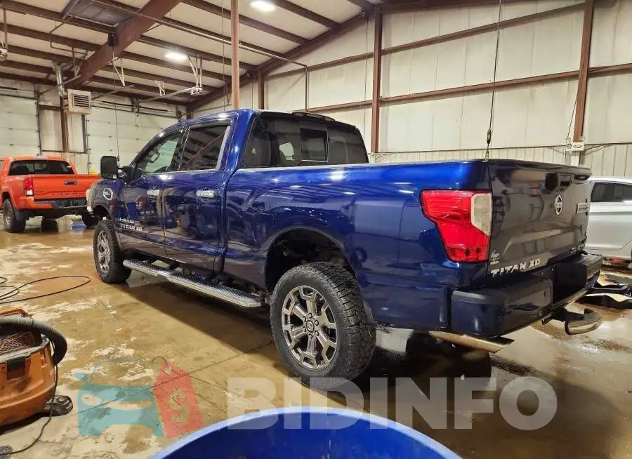 1N6AA1F44HN527424 Photo# 2