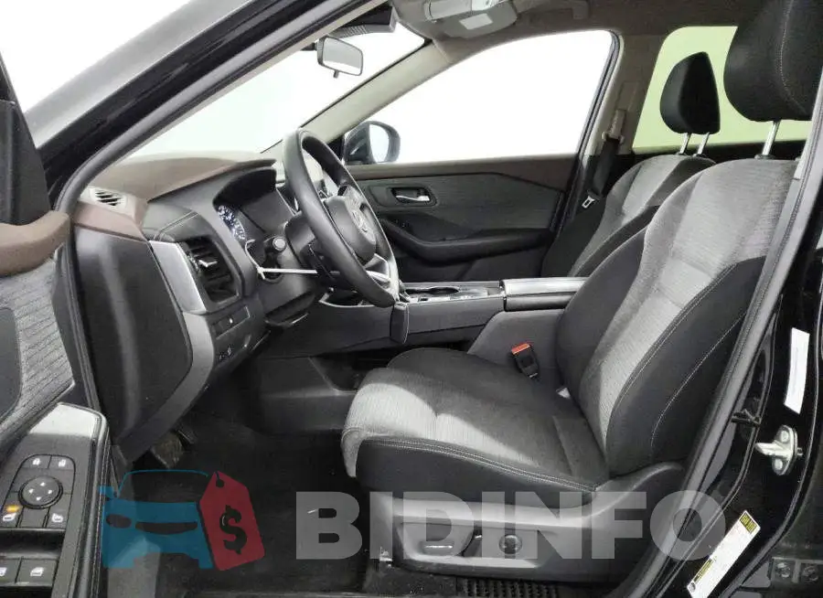 JN8BT3BA0PW415080 Photo# 7