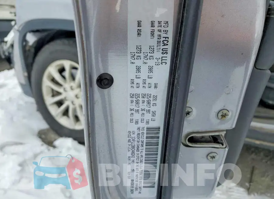 1C4PJLCB8KD406243 Photo# 13