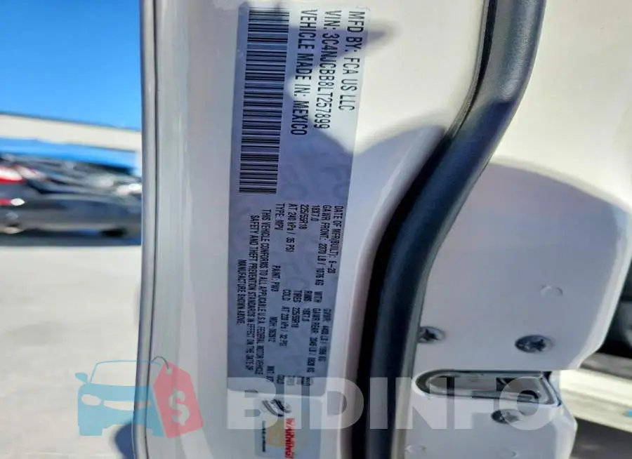 3C4NJCBB8LT257899 Photo# 14
