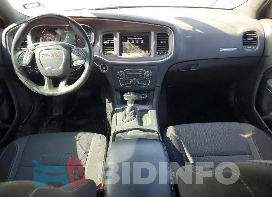 2C3CDXBG4NH231298 Photo# 8