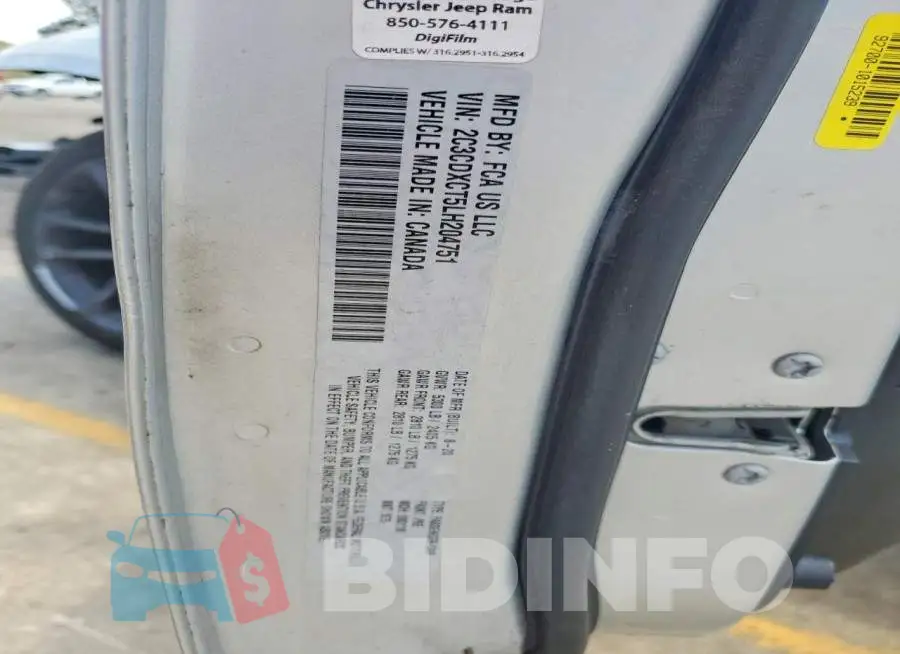 2C3CDXCT5LH204751 Photo# 13