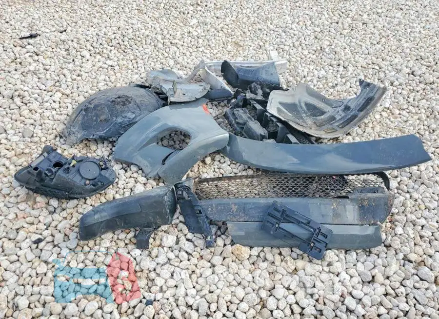 2C3CDXCT5PH703555 Photo# 12