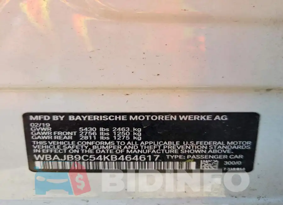 WBAJB9C54KB464617 Photo# 12
