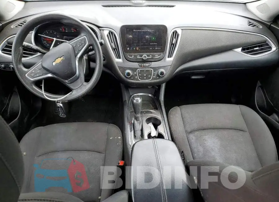 1G1ZD5ST7LF002564 Photo# 8