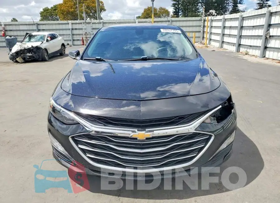 1G1ZD5ST9KF138175 Photo# 5