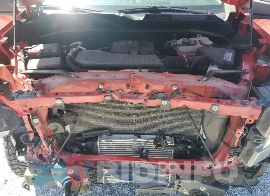3GCPYBEK8MG330113 Photo# 11