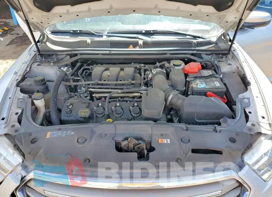 1FAHP2E81JG142123 Photo# 11