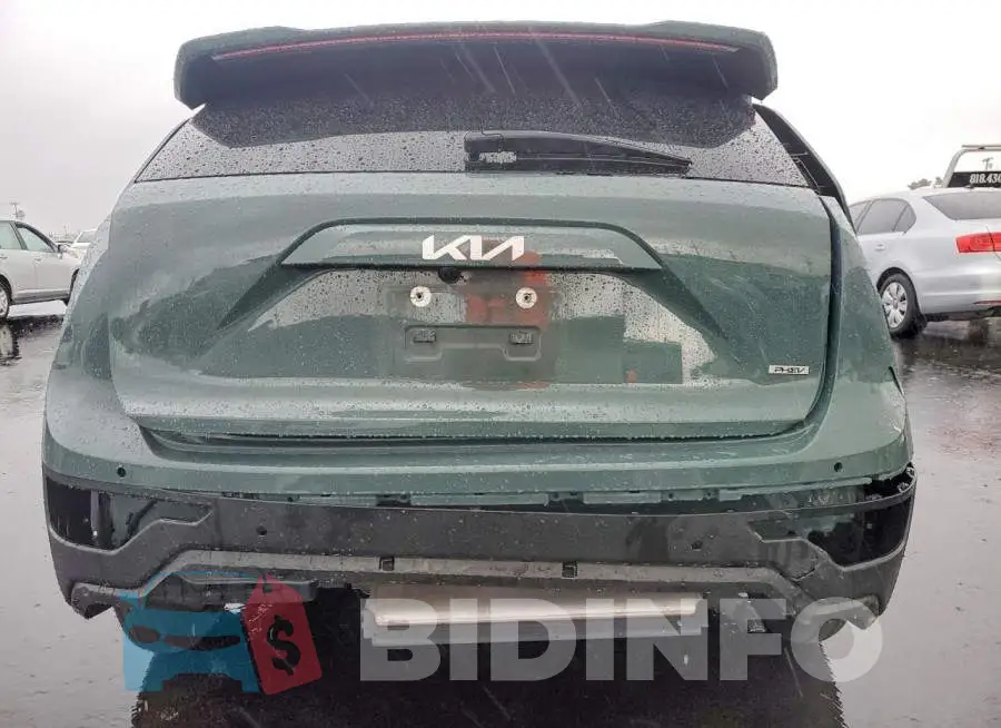 KNDCS3LFXP5115159 Photo# 6