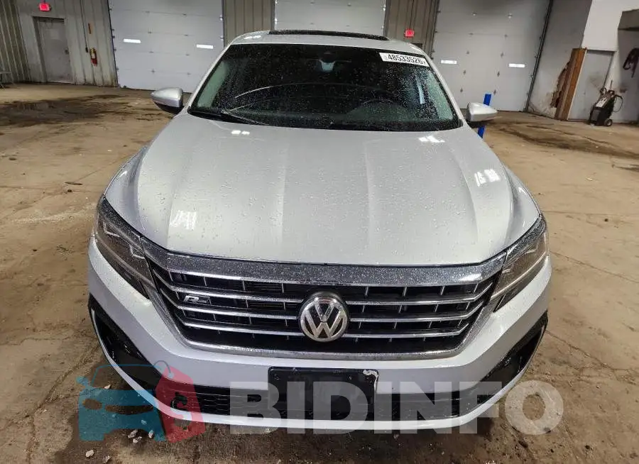 1VWMA7A33LC014832 Photo# 5