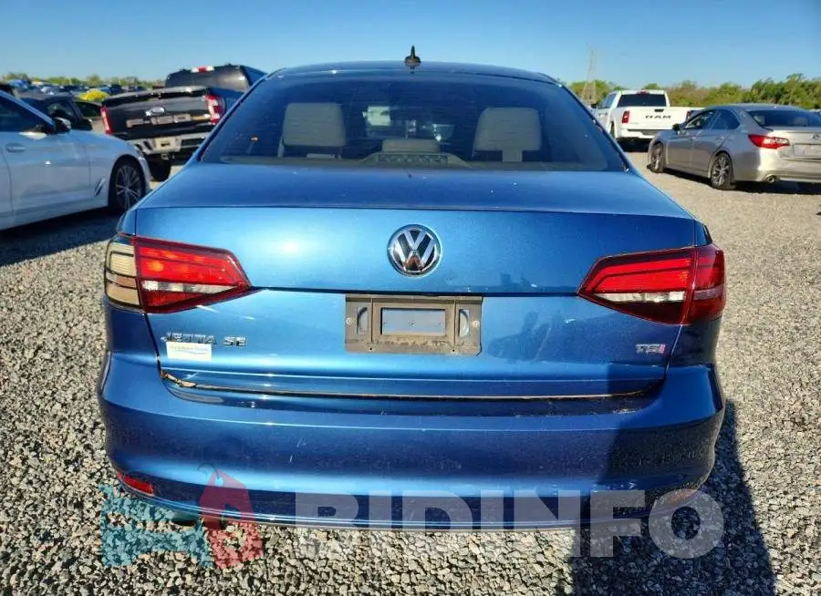 3VWDB7AJ6JM229581 Photo# 6