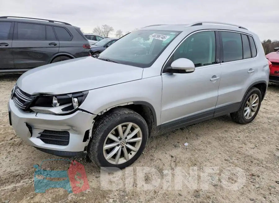 WVGRV7AX2HW505667 Photo# 1