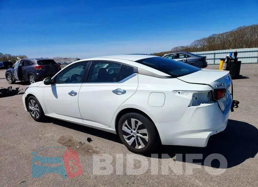 1N4BL4BV2PN368196 Photo# 2
