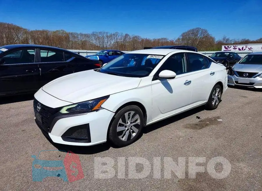 1N4BL4BV2PN368196 Photo# 1