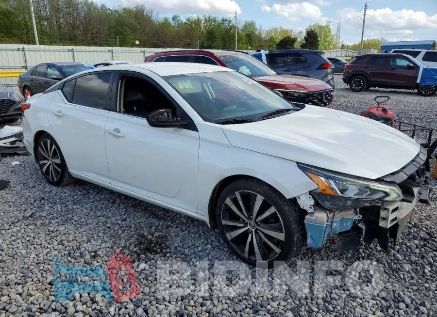1N4BL4CV3LC239372 Photo# 4