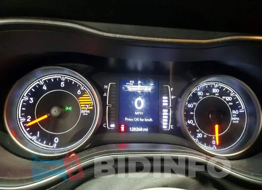 1C4PJLLB8KD470007 Photo# 9