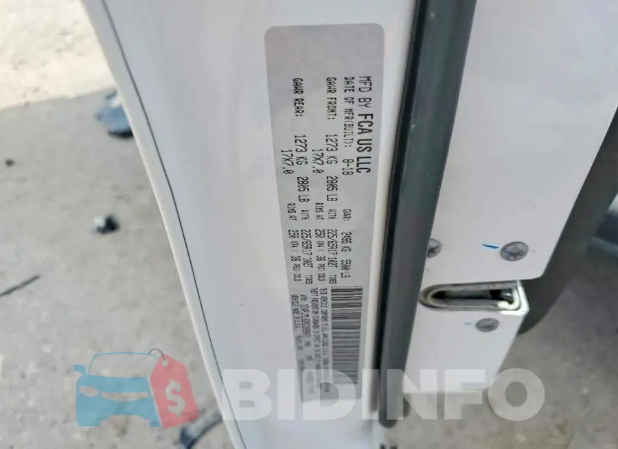1C4PJMLB2KD289071 Photo# 13
