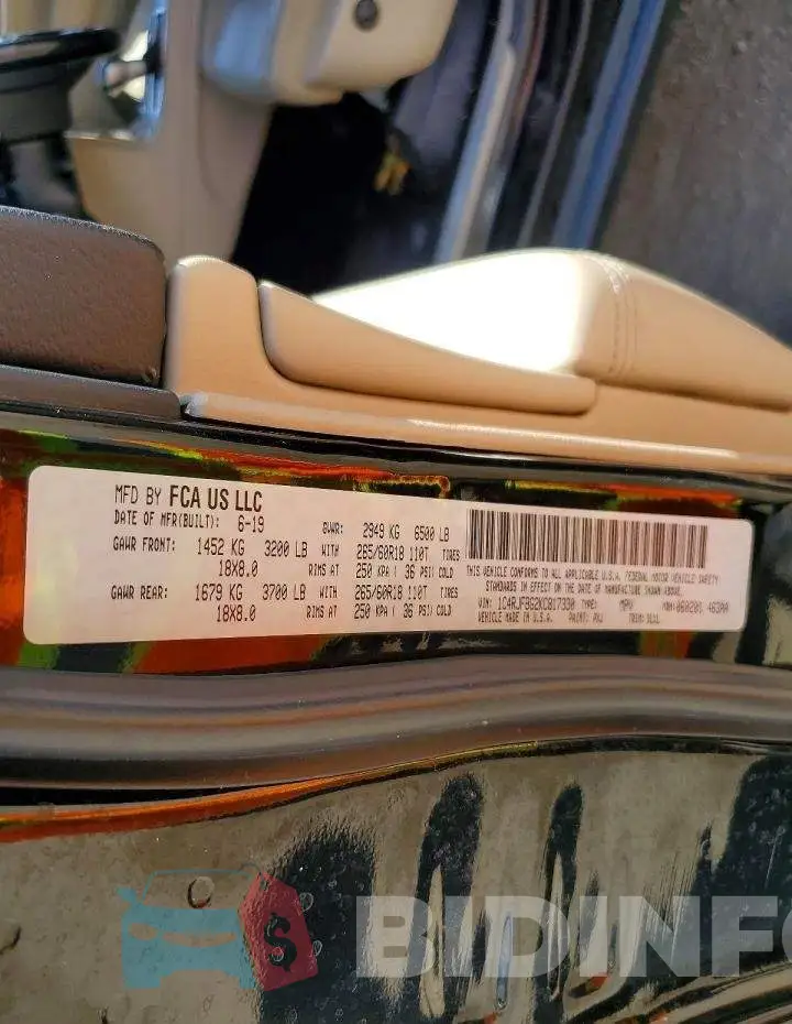 1C4RJFBG2KC817330 Photo# 12