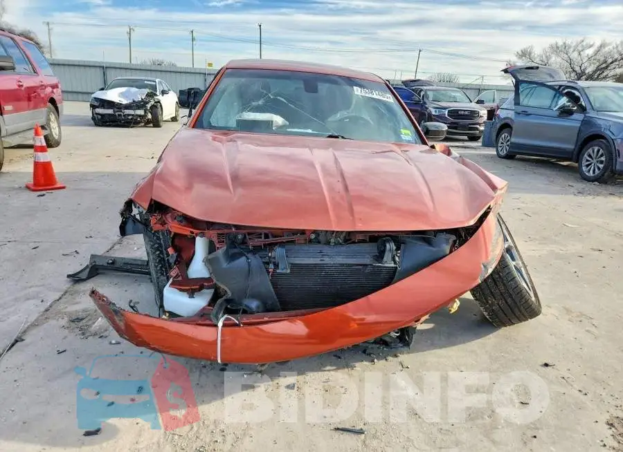 2C3CDXBG3NH220826 Photo# 5
