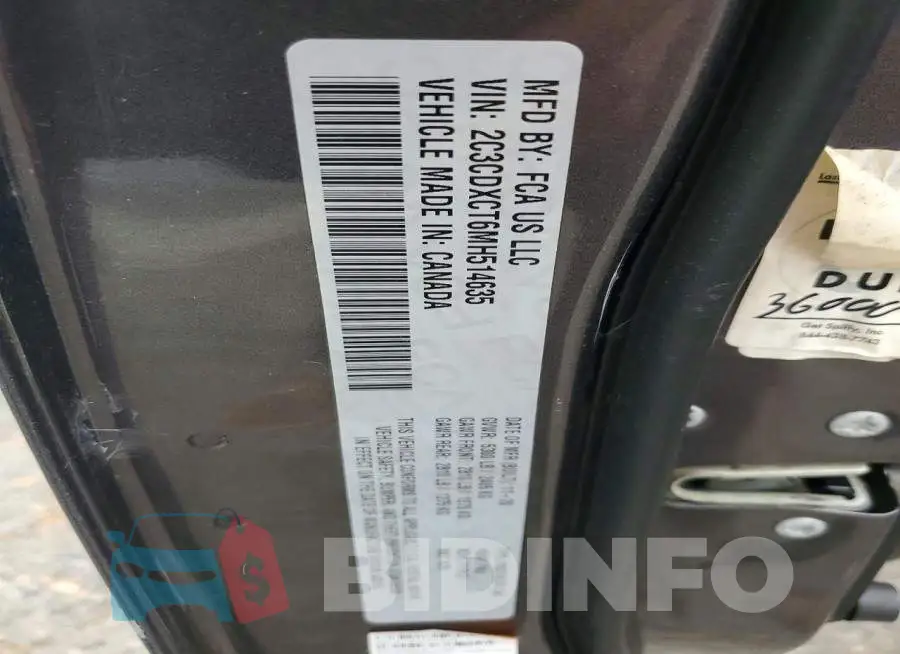 2C3CDXCT6MH514635 Photo# 13