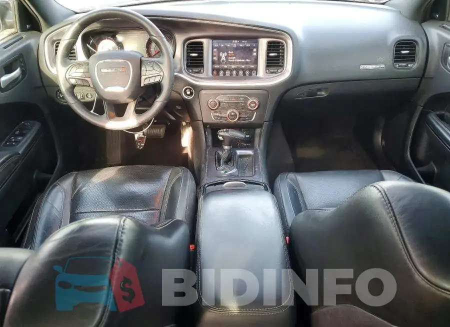 2C3CDXJG1HH538174 Photo# 8