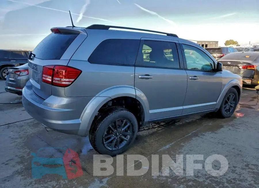 3C4PDCAB5LT269509 Photo# 3