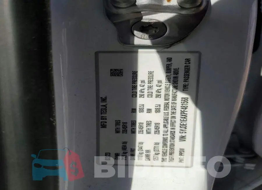 5YJ3E1EAXPF481568 Photo# 12