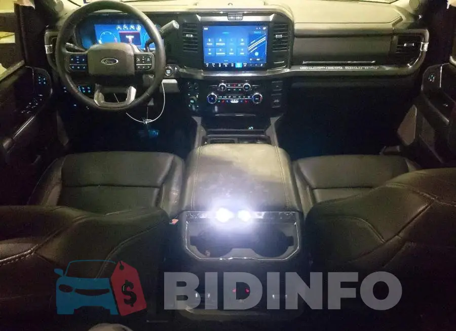 1FT8W2BT2TEC55552 Photo# 8