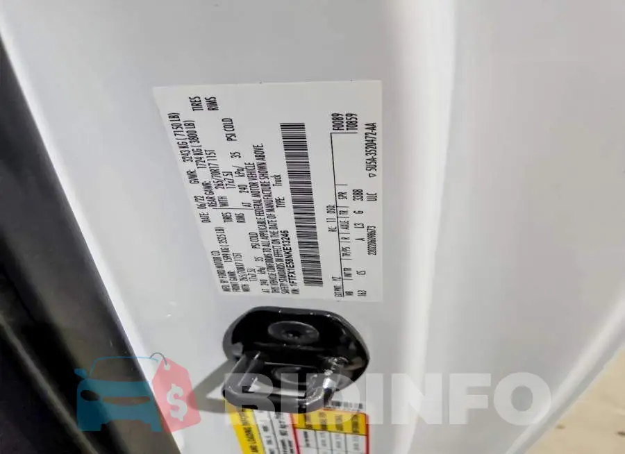 1FTFX1E58NKE13246 Photo# 12