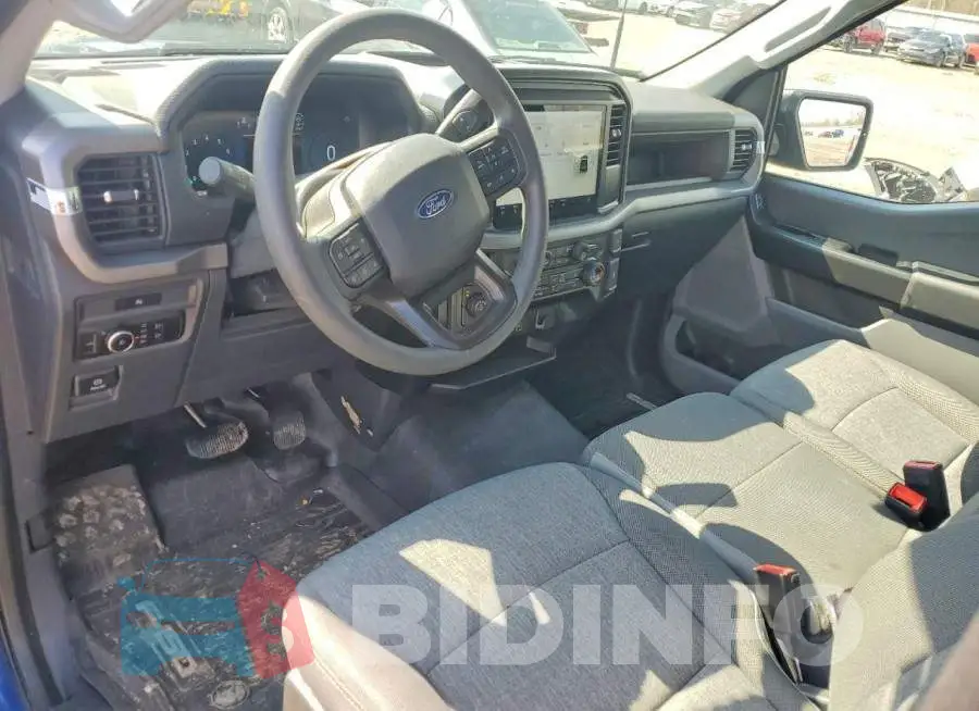 1FTMF1L57SKD93371 Photo# 8