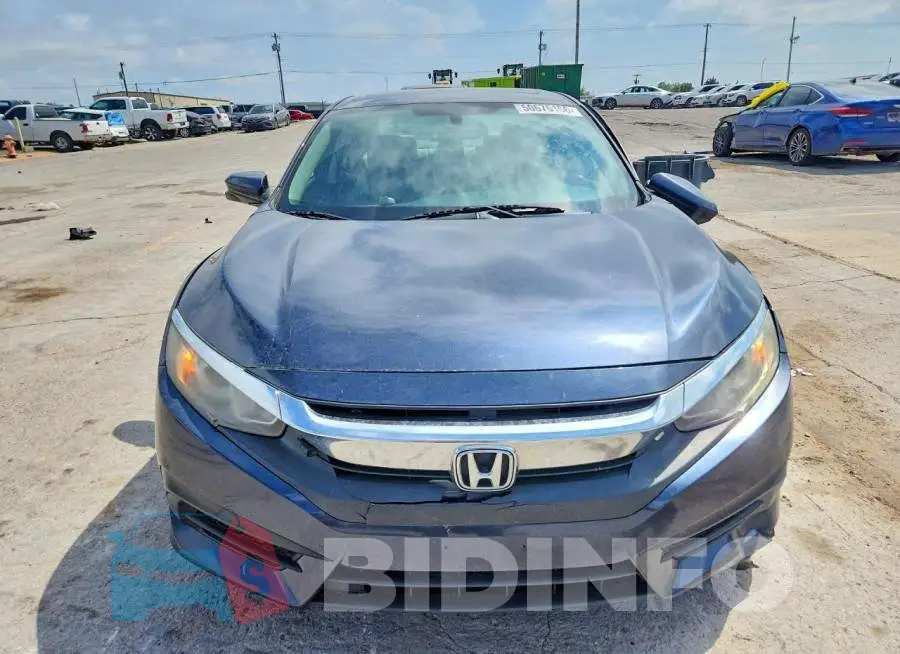 19XFC2F78HE007783 Photo# 5