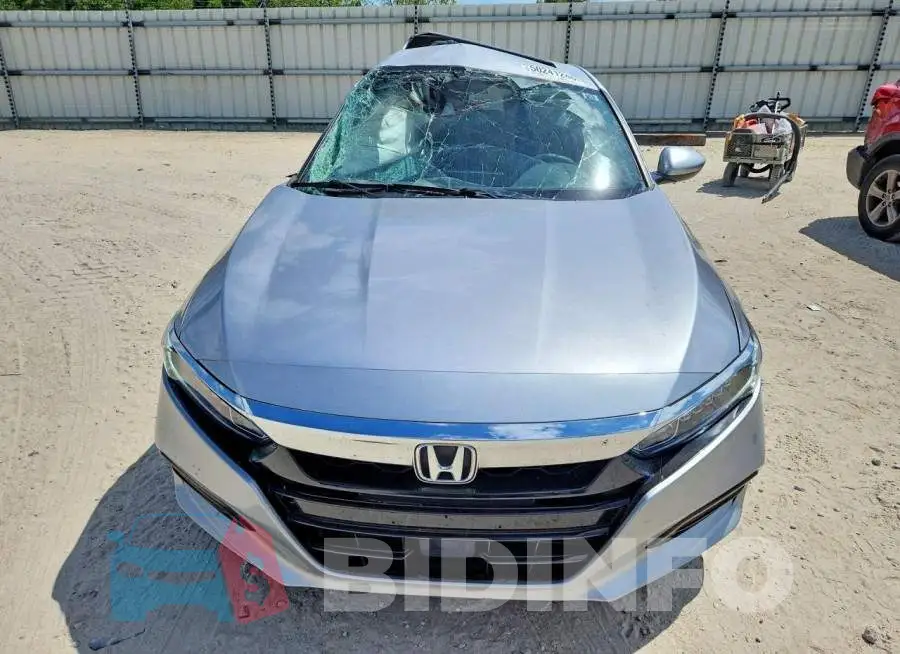 1HGCV1F42LA117688 Photo# 5