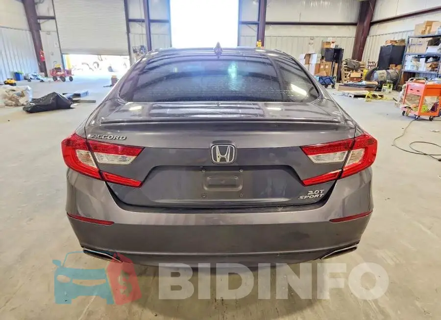 1HGCV2F30KA021831 Photo# 6